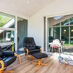 度假居 4 Star Holiday Home In Tarm Tarm