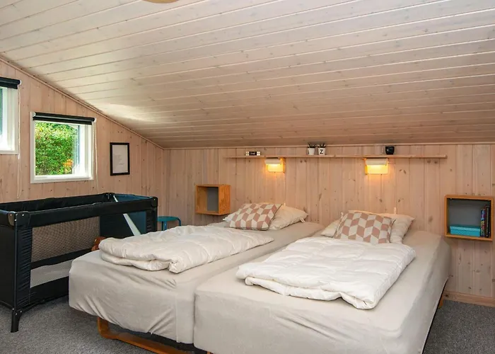 Holiday home 6 Person In Tarm-by Traum Tarm
